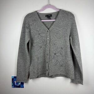 Mercer & Madison Gray Floral Embroidered Lambswool Cardigan Sweater Medium Bead